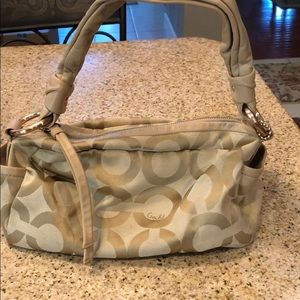 Shoulder coach purse